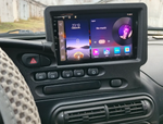 Магнитола для Chevrolet Niva, Lada Niva Travel (любая комплектация, цельная рамка) - Teyes CC3 на Android 10, Быстрая, QLED, CarPlay, 4G SIM-слот