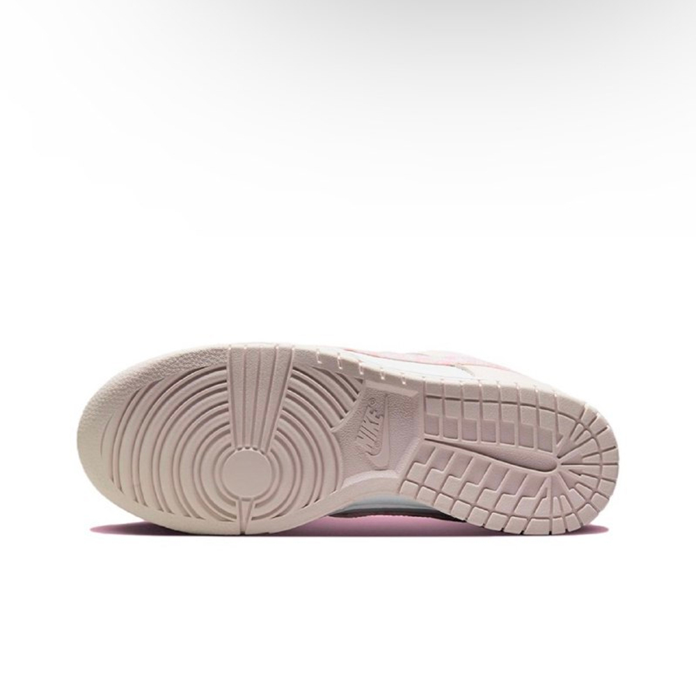 Кроссовки Nike Dunk Low Pink Paisley