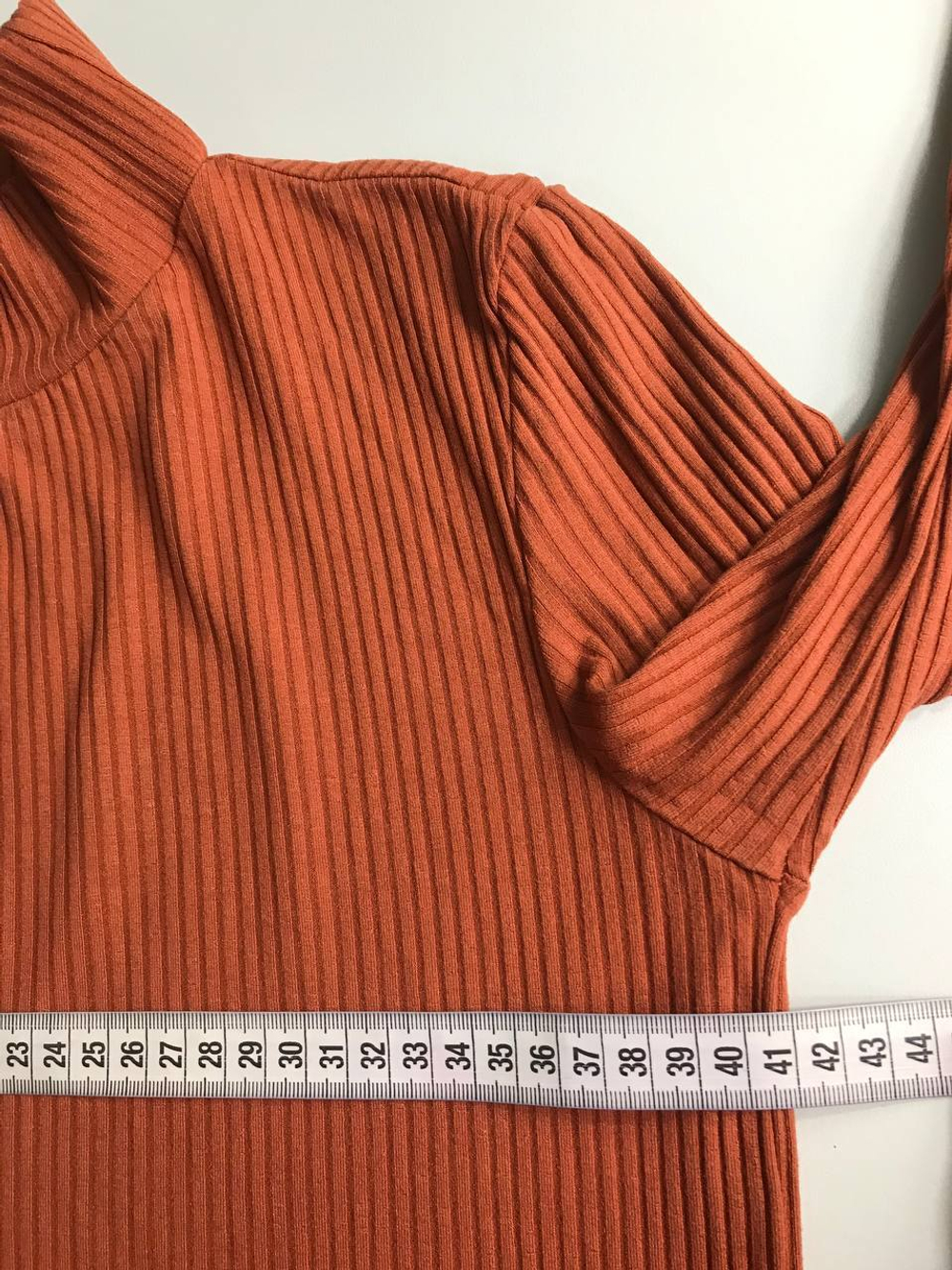 Водолазка в рубчик, визуально на 44 размер