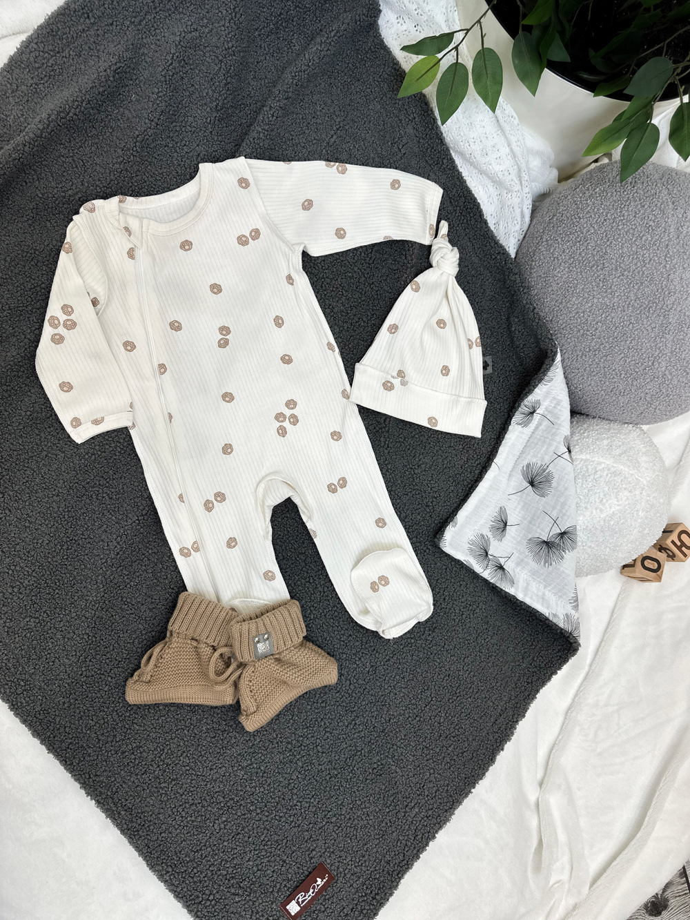 Комбинезон швы наружу на молнии Лапки Рубчик Экрю RinaAmari