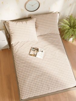 Постельное белье Milky Garden "Mary" 1,5-сп   наволочка 50х70 1шт Простынь на резинке 90х200 см  Пододеяльник 145х215 см