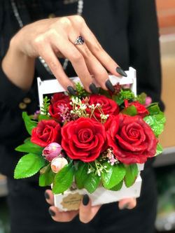 «Редроуз» композиция