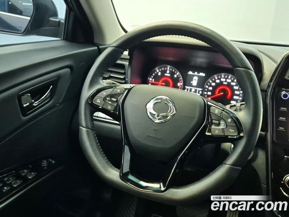 KG Mobility (Ssangyong) Very New Tivoli Дизель 1.6 2WD (08.2019)
