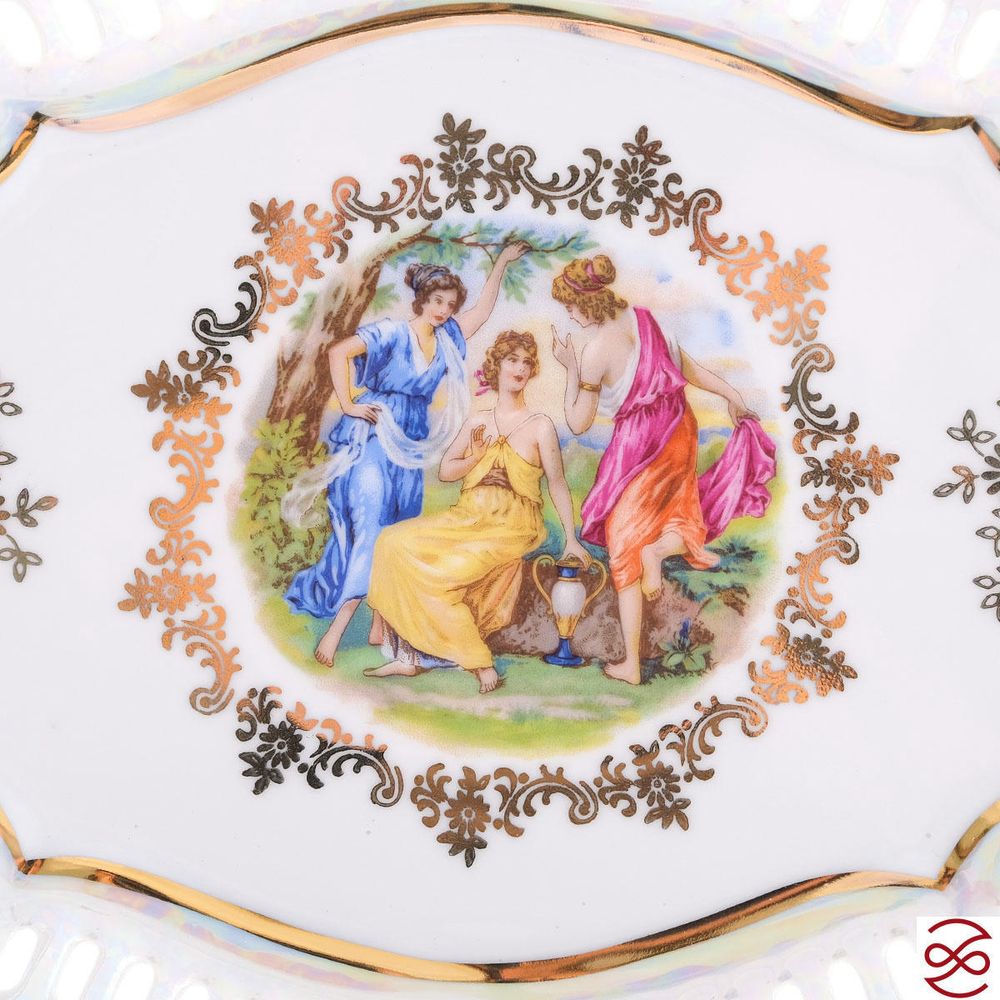 Конфетница Queen's Crown Мадонна перламутр 27 см