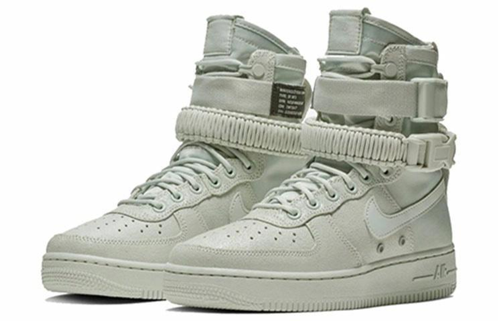 Кроссовки Nike Air Force 1 (Женская размерная сетка)