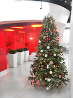 Дизайнерская Ель "Праздничное обаяние"