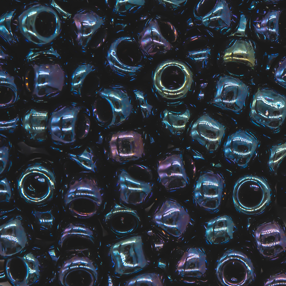 Японский бисер TOHO Round 6/0 (№82), металлизированный, непрозрачный глянцевый