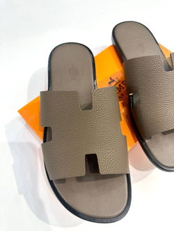 Шлепанцы Hermes
