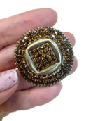 Пуговица (Франция) со стразами для шуб и другой верхней одежды. Д-40мм