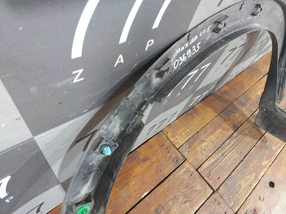 Накладка крыла заднего левого Mazda CX-5 2 (KF) 17-нв Б/У Оригинал KB7W51W61