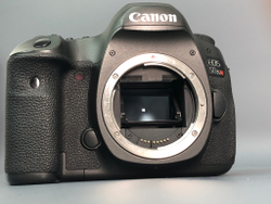 Canon EOS 5DSR 317.000 кадров