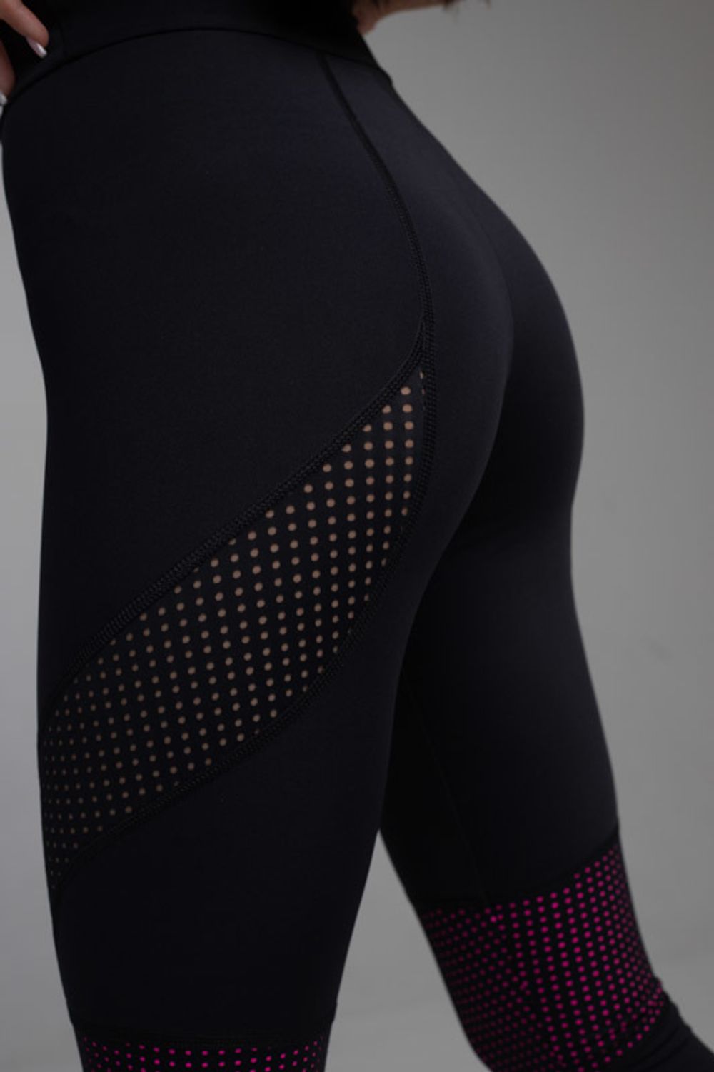 Леггинсы со вставками Neon Perforation Pink