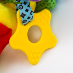 5047674 Растяжка - спираль мягкая с погремушкой на кроватку/коляску «Обезьянка яркая»