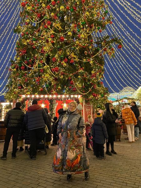 Светлана из Томска в пальто 