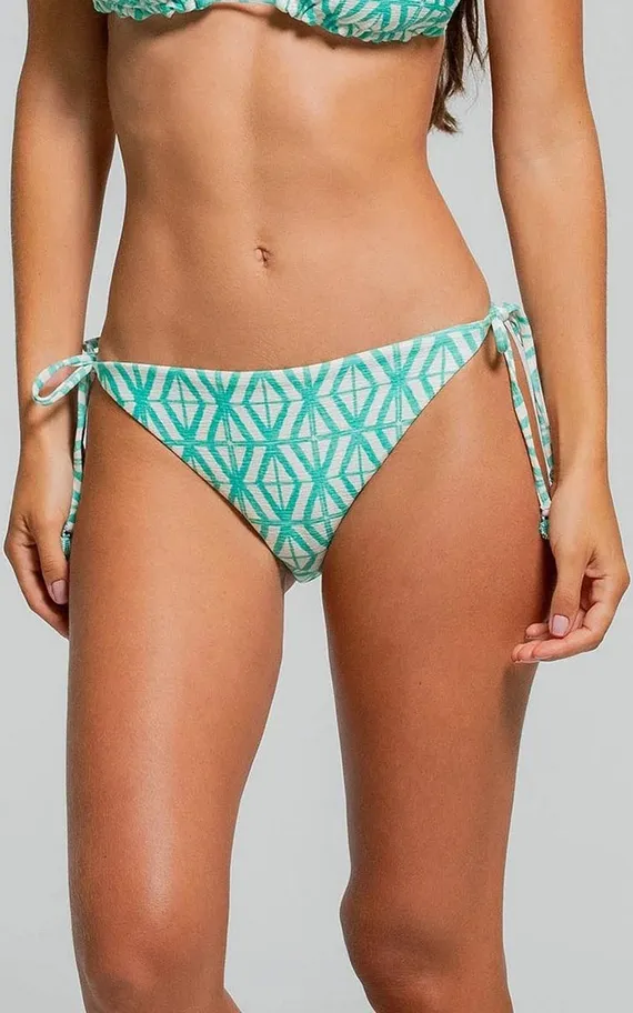 Трусы купальные CLH26056