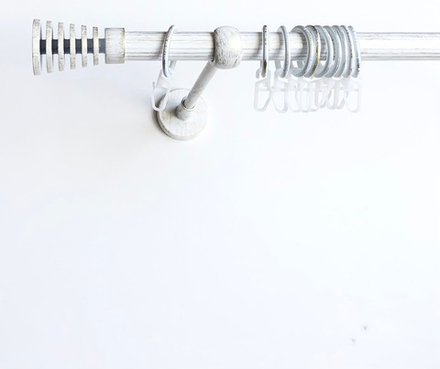 Карниз кованый рифленый для штор "Конус скан" d20 мм однорядный, цвет белое золото