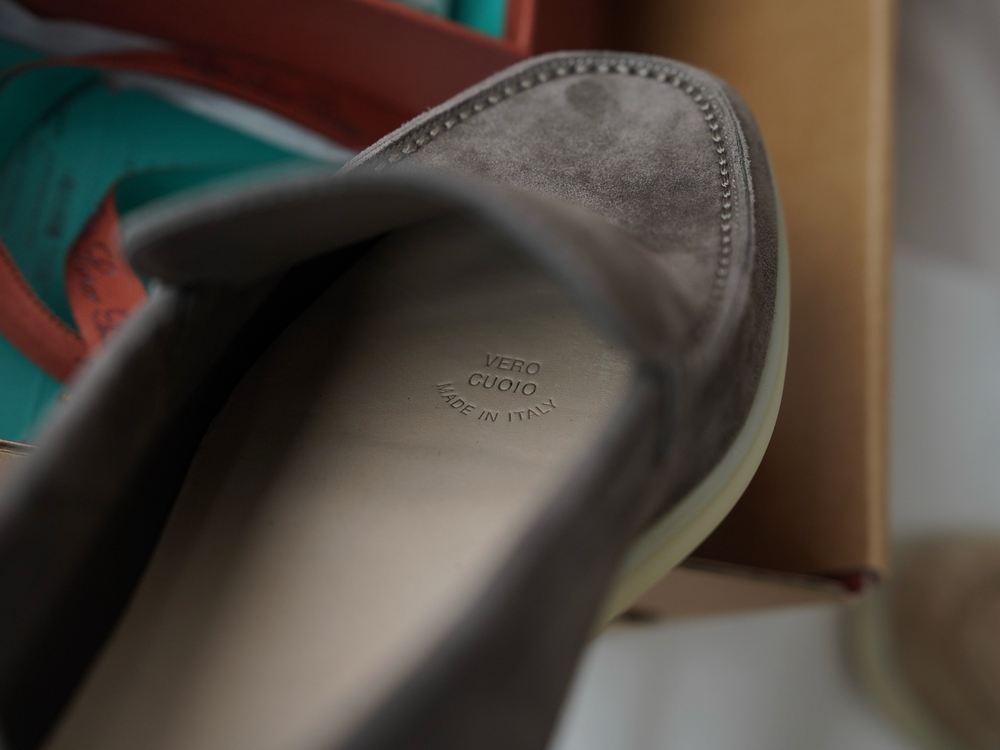 Классические замшевые мокасины