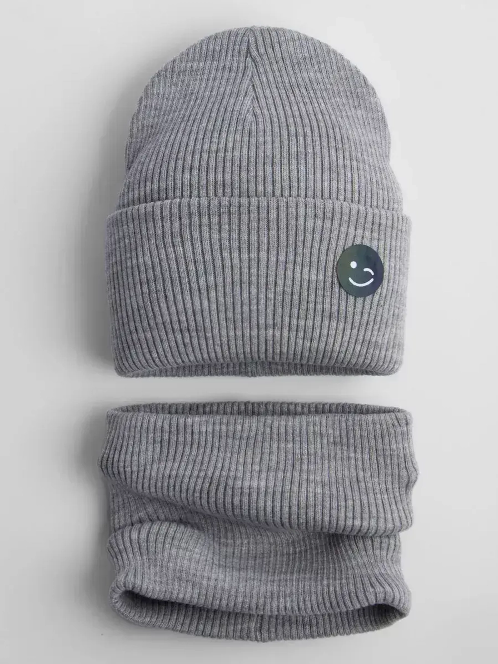 Шапка и снуд для мальчика на осень