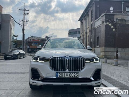 BMW X7 (G07) xDrive 40d Design Pure Excellence 6-и местный (05.2021)