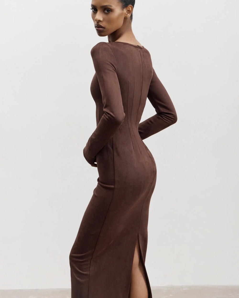 Платье макси из экозамши