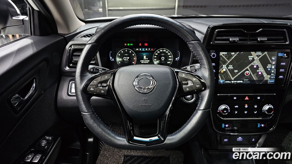 KG Mobility (Ssangyong) Very New Tivoli Бензин 1.5 2WD (04.2020)