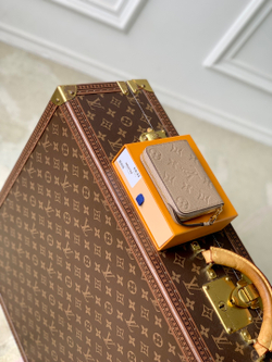 Louis Vuitton Zippy Coin Purse