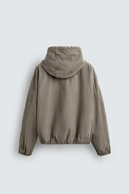 ZARA КУРТКА ИЗ ТКАНИ С ЭФФЕКТОМ ПОТЕРТОСТИ С КАПЮШОНОМ, ЗЕЛЕНЫЙ