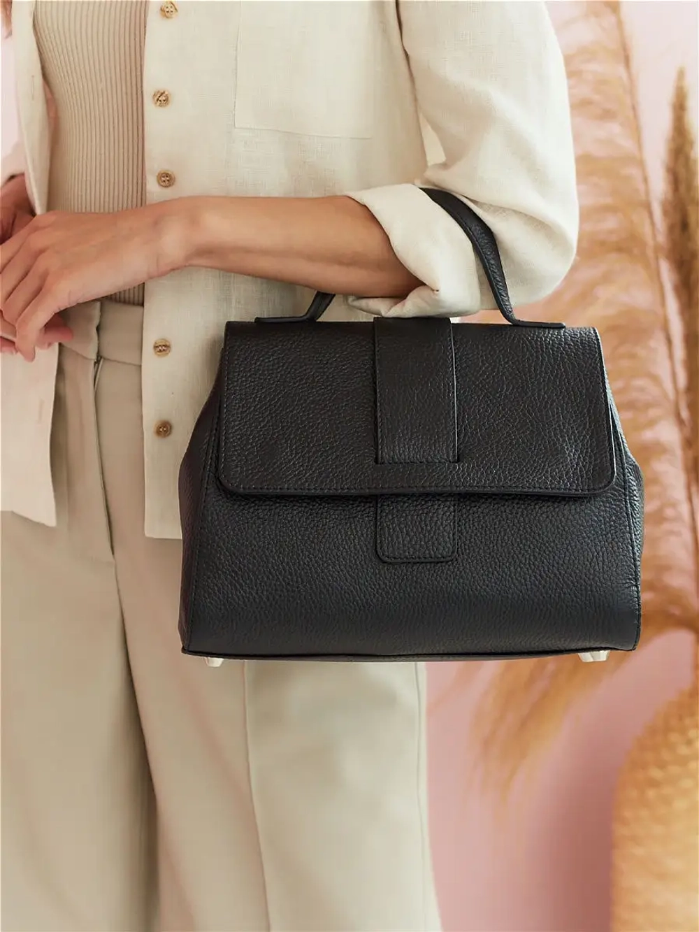 Сумка женская кросс боди через плечо на ремне из кожи  повседневная и деловая для женщины