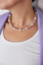 Колье из белой ювелирной сетки с розовым жемчугом, оттенок золото