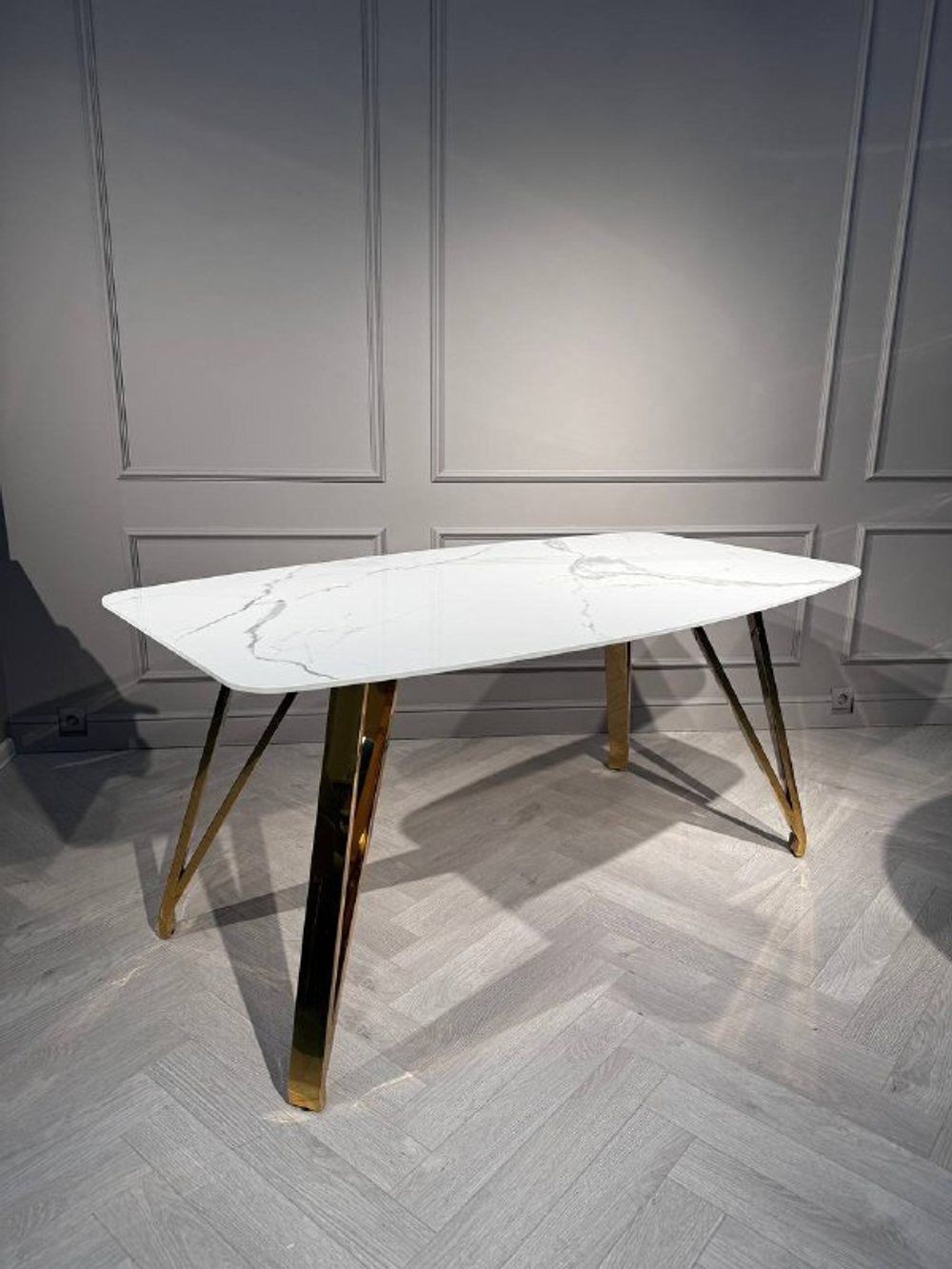 Стол обеденный Ist Casa Соар-2, 160х90х76 см, бело-серая керамика, золото