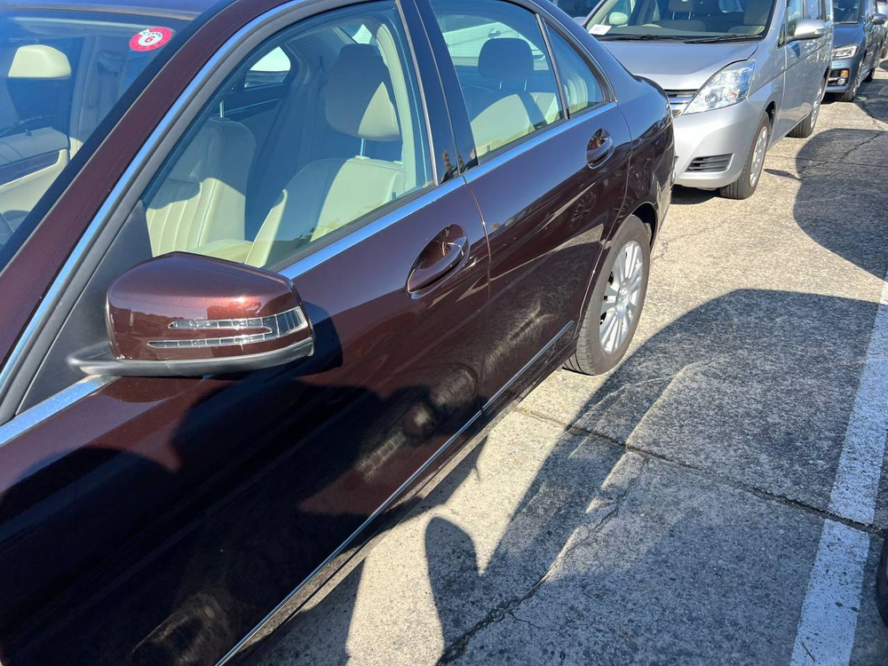 Mercedes-Benz C200, 2011