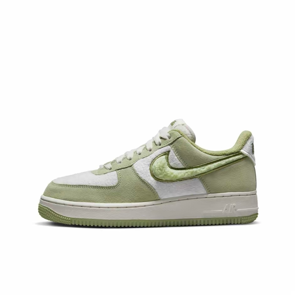 Nike Air Force 1 "Honeydew"