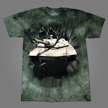 Футболка Танк выезжающий из грудной клетки ( камуфляж )