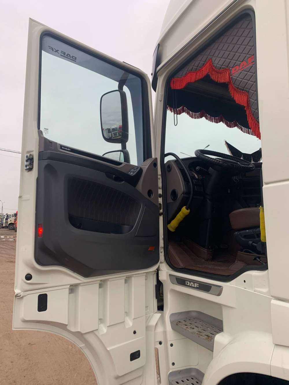 DAF XF 4x2 Седельный тягач XF 480 FT (Дизельный, 12,9 л, 483 л.с., АТ)