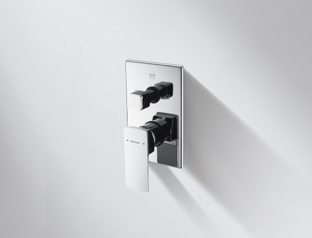 Смеситель встраиваемый в стену Bravat Phillis (3-функц)