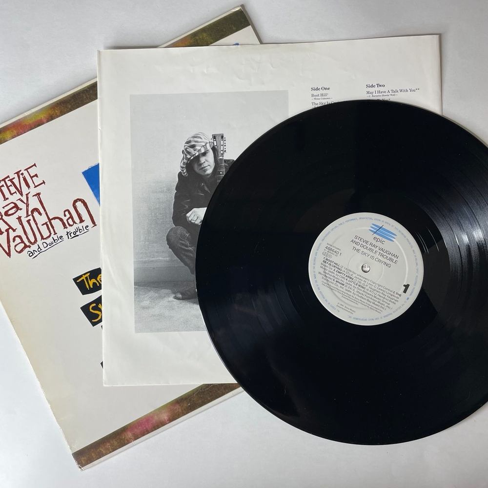 Винтажная виниловая пластинка LP Stevie Ray Vaughan And Double Trouble, The Sky Is Crying (Нидерланды 1991)