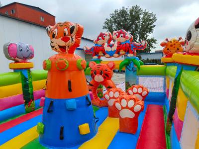 Коммерческий надувной батут «Тигриная страна 4», 10*5*5 м