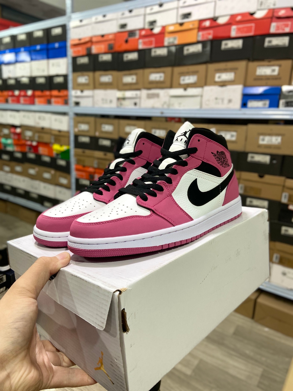 Купить Jordan 1 Mid SE Light Mulberry (W)