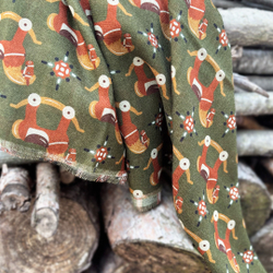 Шаль 120*120см, ЛОШАДКИ на зелёном