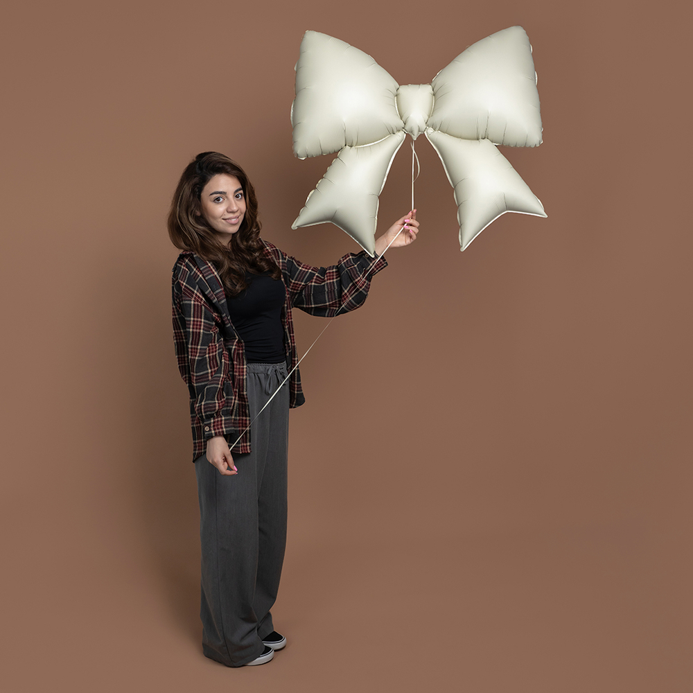 Фольгированный шар-фигура «Бант» в кремовом цвете, сатин, 99 см