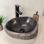 Раковина из речного камня RS-66031 37х33х15 из натурального камня