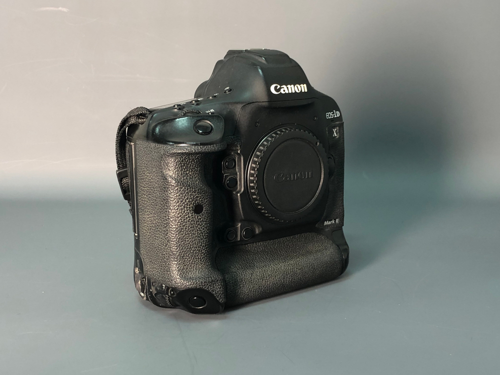 Canon EOS 1D X Mark II 970.000 кадров