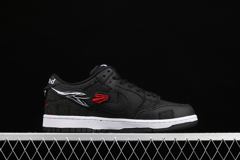 Nike SB Dunk Low Wasted Youth