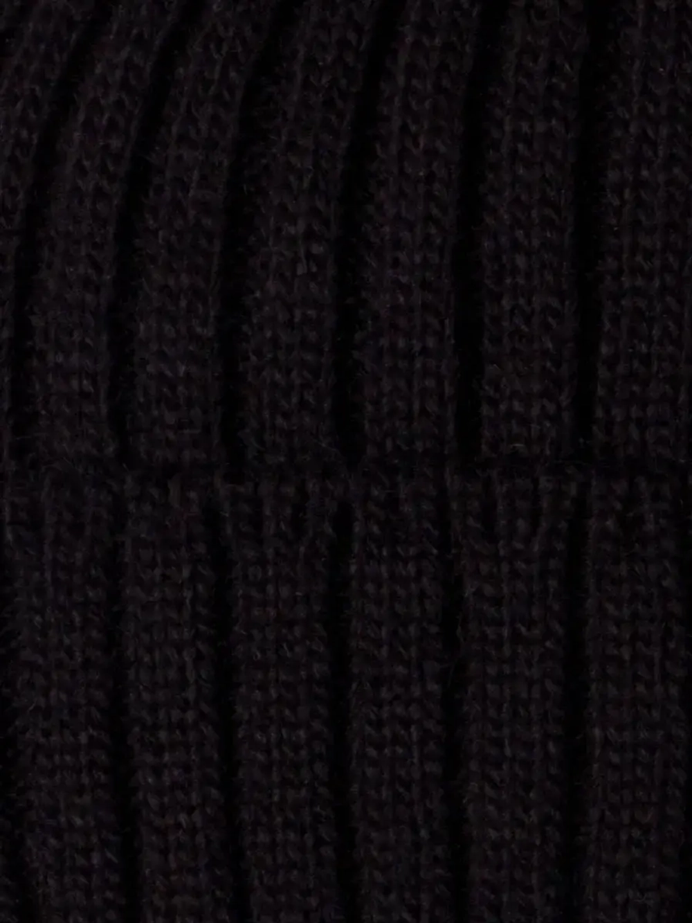 Шапка зимняя вязаная и снуд для детей