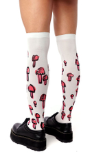 Белые гольфы с принтом в виде грибов (Цвет: белый)