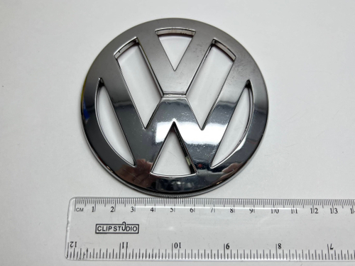 Логотип (шильдик, надпись, эмблема) "Volkswagen" 9.5см для крышки багажника / решетки радиатора / капота