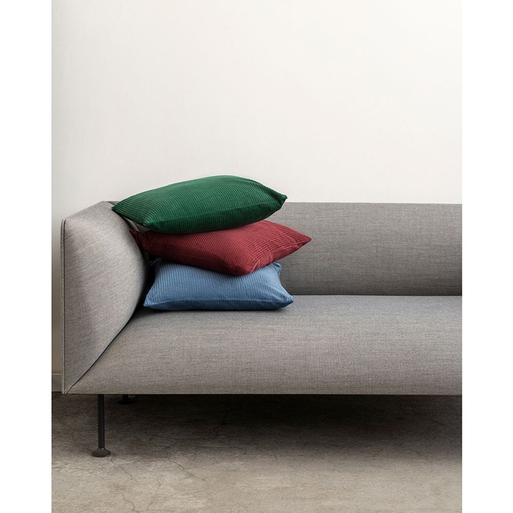 Чехол на подушку фактурный из хлопкового бархата зеленого цвета из коллекции Essential, 45х45 см