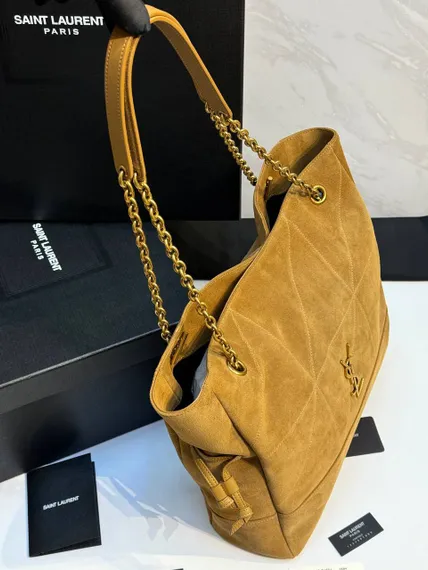 Замшевая сумка через плечо Saint Laurent Jamie, украшенная стежкой CARRÉ RIVE GAUCHE.