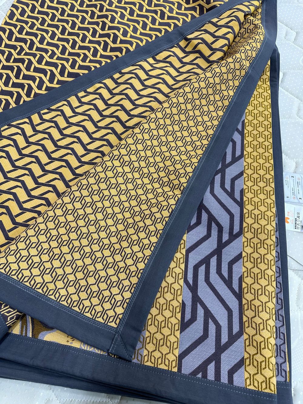 Покрывало ТЕНСЕЛЬ КИНГ САЙЗ