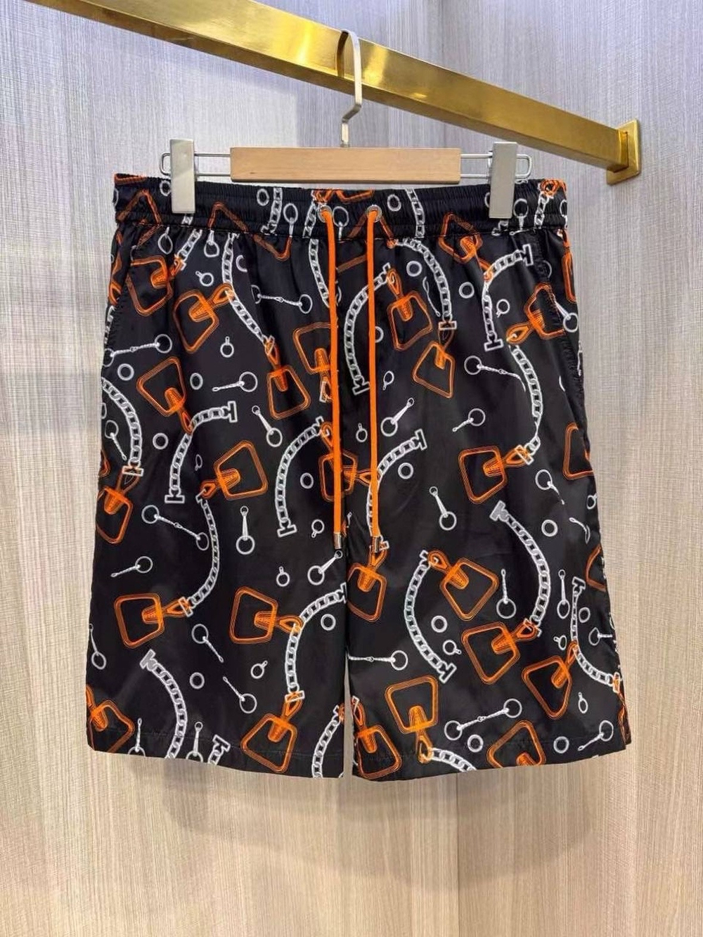Шорты Hermes